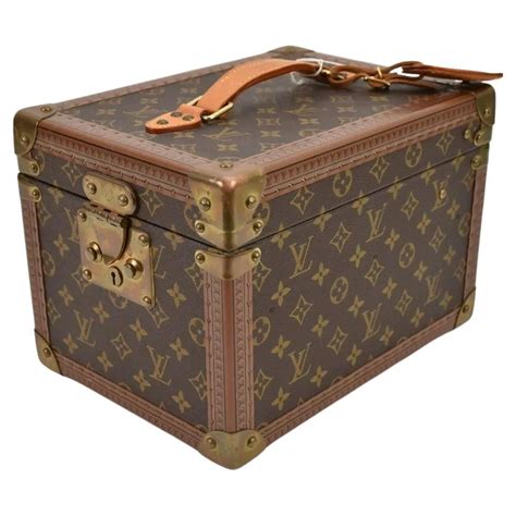 large louis vuitton trunk|louis vuitton hard case bag.